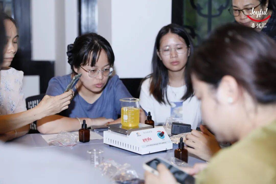 【报名】广府·生活美学：精油手作、派对妆容、珠绣胸针超多趣味活动等你参与(图27)