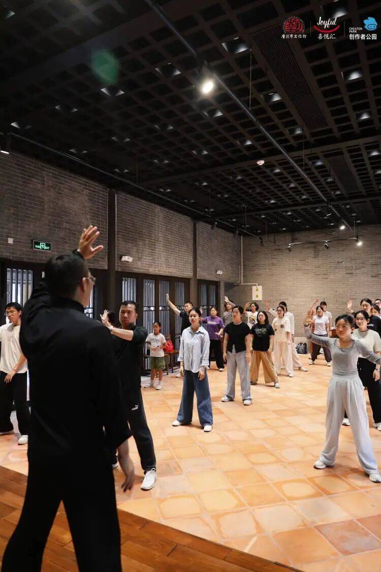 【报名】广府·生活美学：精油手作、派对妆容、珠绣胸针超多趣味活动等你参与(图35)